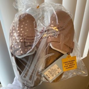 NWT Cat & jack girls slip ons size 13